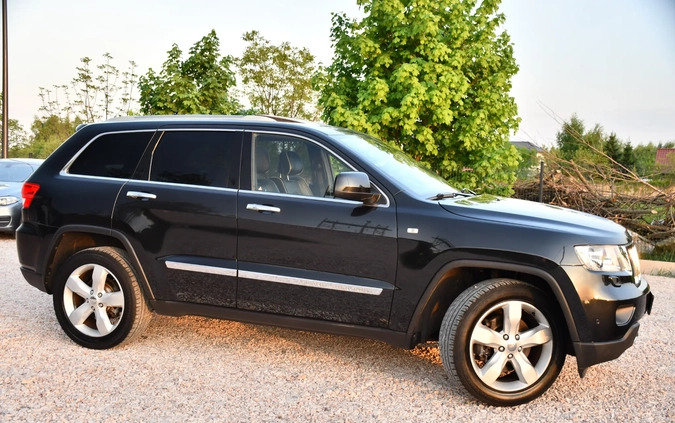 Jeep Grand Cherokee cena 65900 przebieg: 181000, rok produkcji 2011 z Kutno małe 742